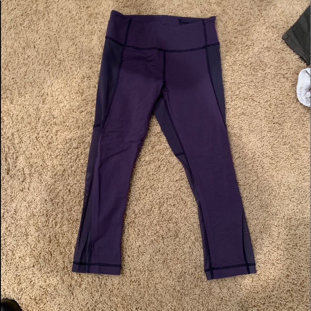 Lululemon leggings!